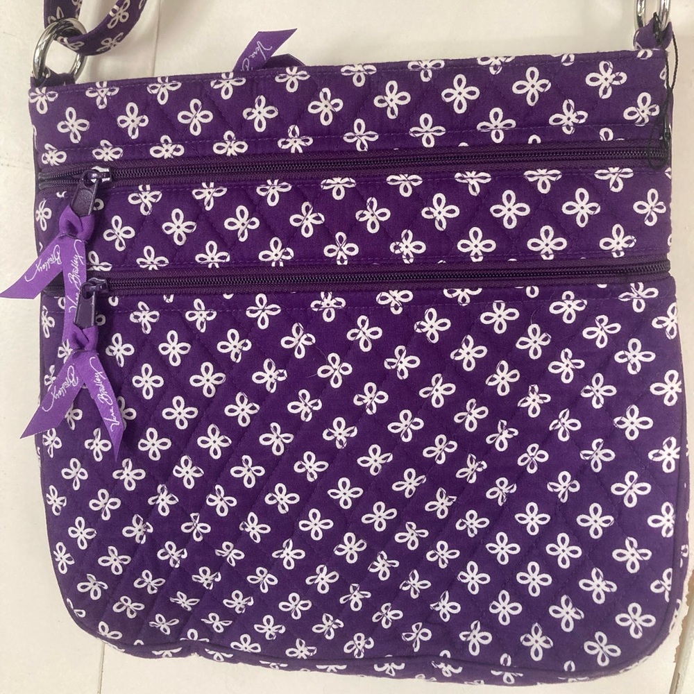 Vera Bradley Crossbody.